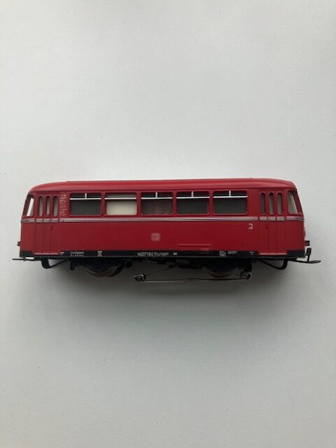Märklin Skinnesbus Bivogn Kassel Stuttgart. med Slæbesko. H0 Brugt