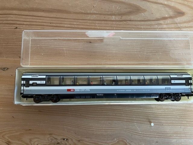 TRIX 13367 Spor N SBB CFF FFS Personvogn
