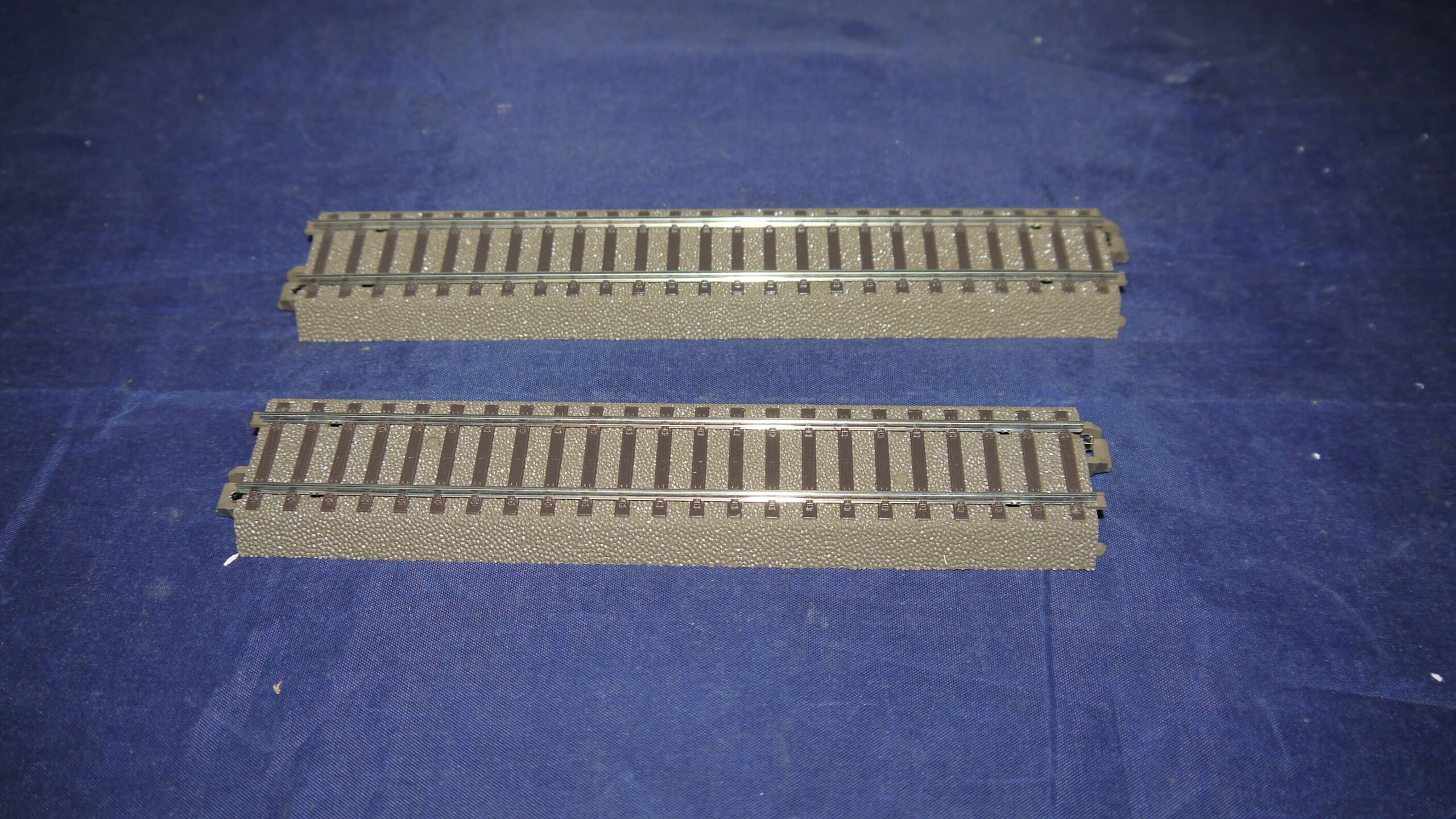 TRIX 62172 og 62188 Nye C skinner H0 DC pris pr stk.