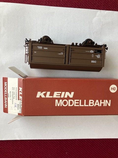 Klein 3299  DSB   210 2  384-3 His. H0  Som Ny Fra Samling