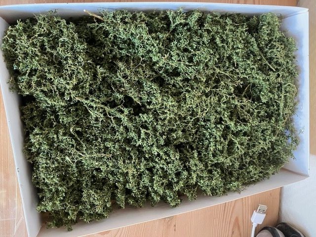 Heki 1672 DIV træer og buske 15 Stk Dunkelgrøn Natur fibre.. H0  TT N Z.NY