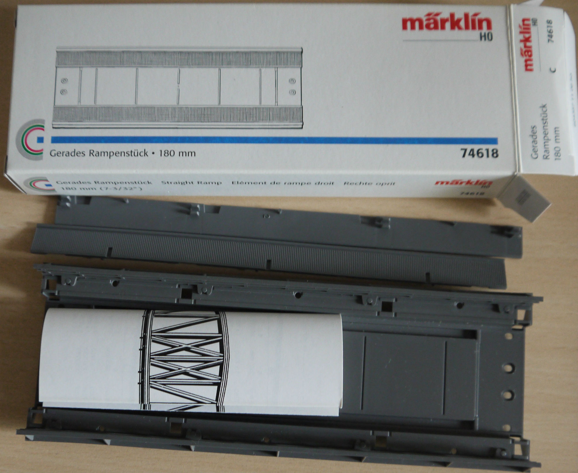 Märklin 74618 Lige rampe bro ny i Æske. H0 til C skinner.