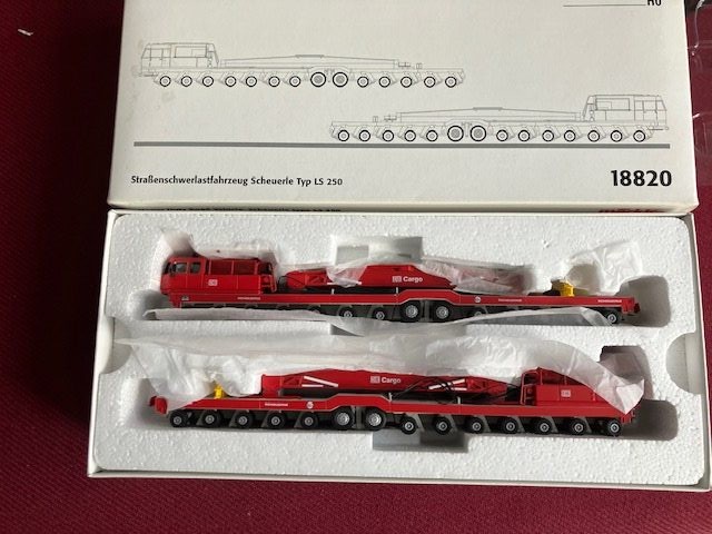 Märklin 18820 Tunglastkøretøj til vejtransport Let Brugt. Pæn og OK