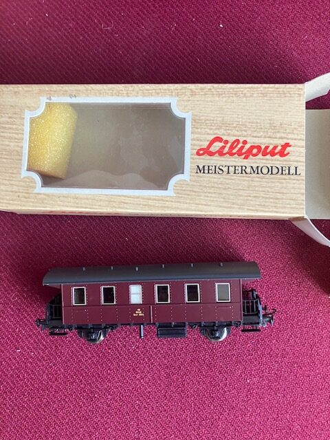 Liliput 27060 FAF DSB Ehp 6813 Personvogn  Let Brugt Som Ny.H0..