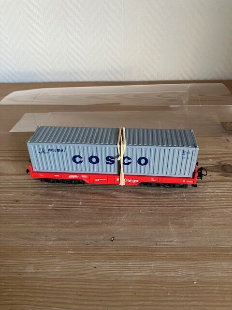 Märklin Boogie Vogn med Cosco 40 fods Container Let brugt H0.