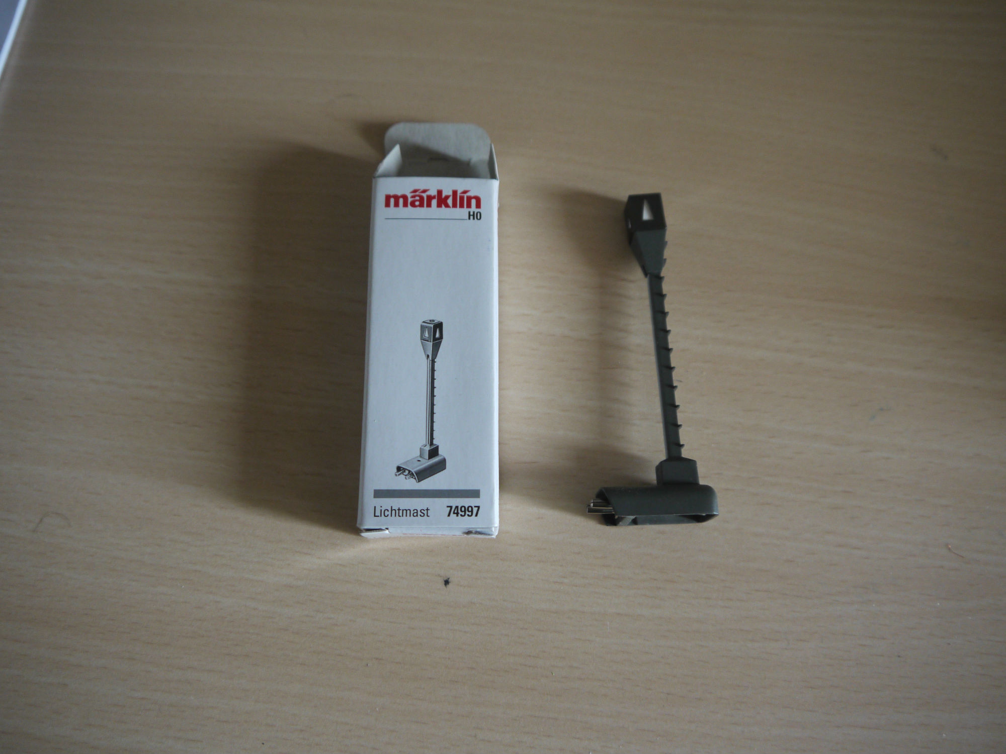 Märklin 74997 Lysmast til afkoblingskinne 24997. Ny i æske. H0 AC