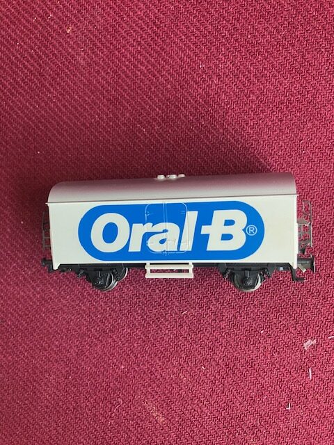 Märklin Oral B Duracell Reklame vogne  H0. Let Brugt..