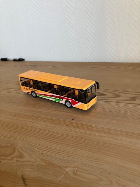 CITY BUS linie 26 Let Brugt plast.