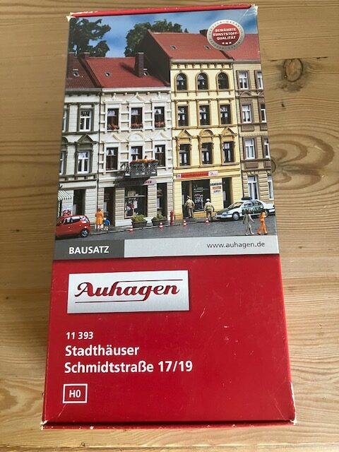 Auhagen 11393 2 Byhuse i Byggesæt Nyt H0