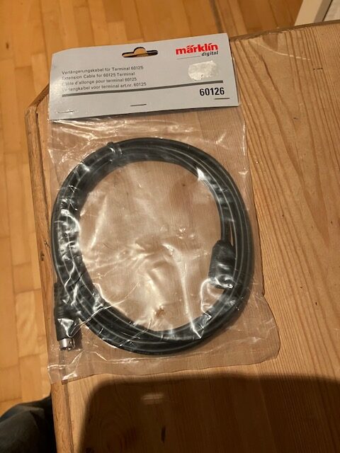 thumbnail image 2 of Märklin 60126 Extension Cable For 60125 – HO Scale Model Train Accessory – NEW 2 of 2