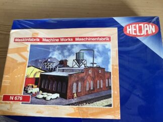 Heljan 676 Spor N maskinfabrik. Nyt Byggesæt  20,5x11x8 cm,