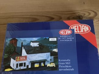 Heljan 670 Kornmølle H0 Byggesæt 16x7,5x9 cm NYT
