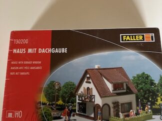 Faller 130200 Hus med Venranda og Tagvindue Nyt Byggesæt H0 Vejl 169 kr