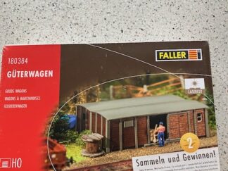 Faller 180384  2 Godsvogne På pladsen Nyt Byggesæt H0 94x68x39 mm Vejl 230 kr
