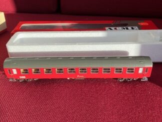 ACME 52183 DSB  B 50 86 20-84 050-6 Personvogn. 2 kl epoke IV. H0 Ny.