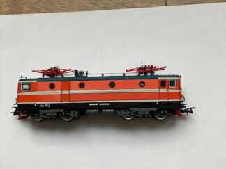 ROCO Rc 3 1064 SJ Sverige Fint digital lok adr 64 DC 2 skinne. Let brugt.