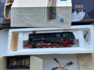 PIKO  BR 95 0028-1 DR. Analog Kører Fint. Brugt H0 DC  med tilbehør.