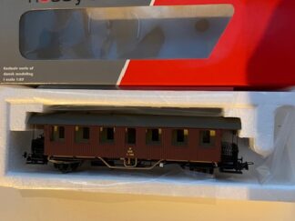 Hobby Trade 51002  DSB cu 4136 PERSONVOGN.  H0 Som Ny fra Samling .