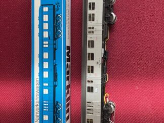 Marklin 4077 Nærtrafikvogn Med 3 hvide lys i den ene ende Som Ny fra Samling. H0.